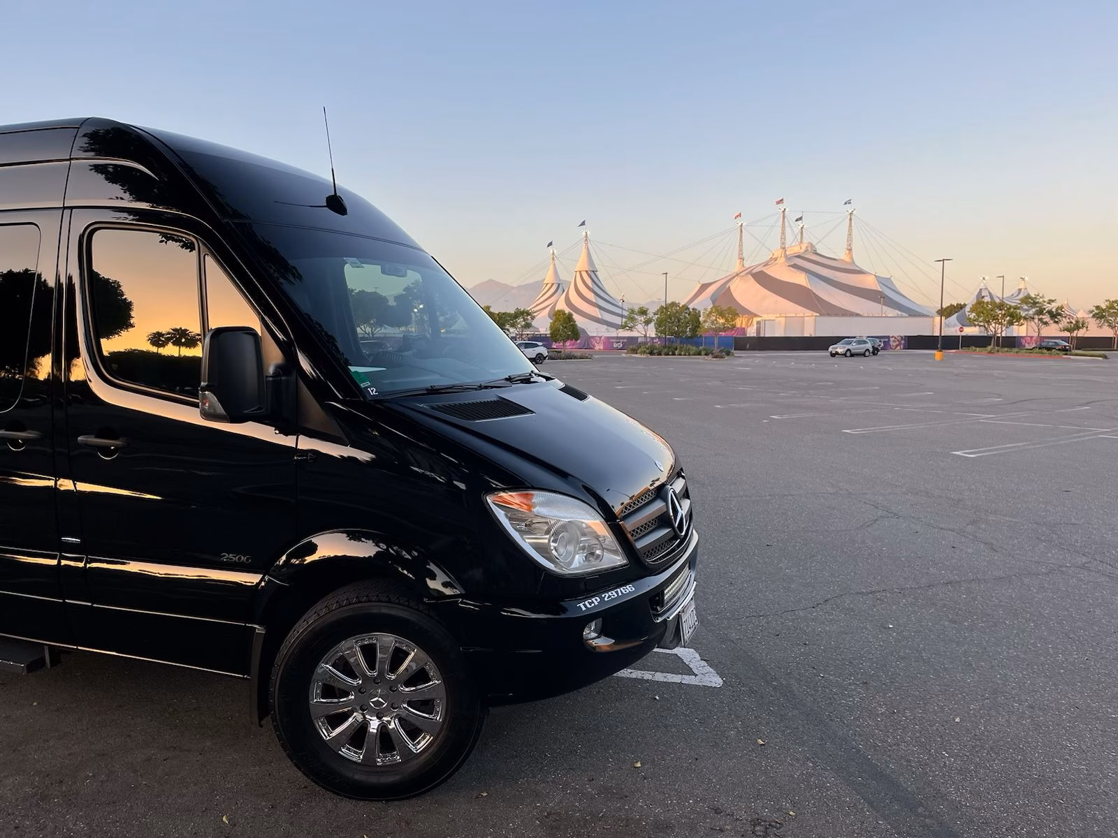 Anaheim Chauffeur Transportation – Corporate & Event Travel