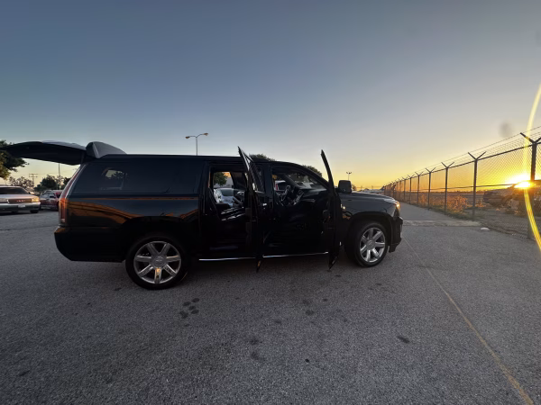 How Early Should You Book Corporate Transportation in Southern California?